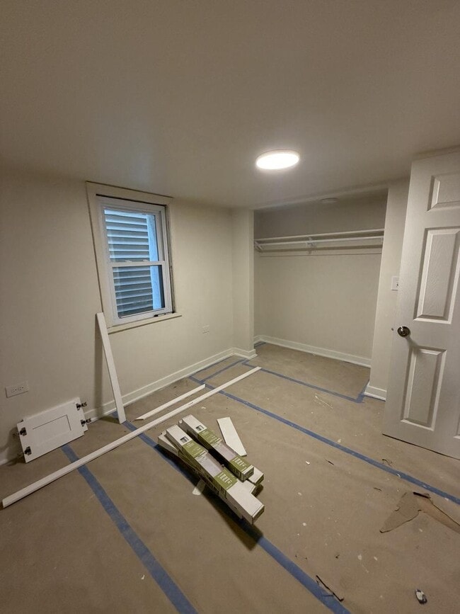 Building Photo - 2921 N Spaulding Ave