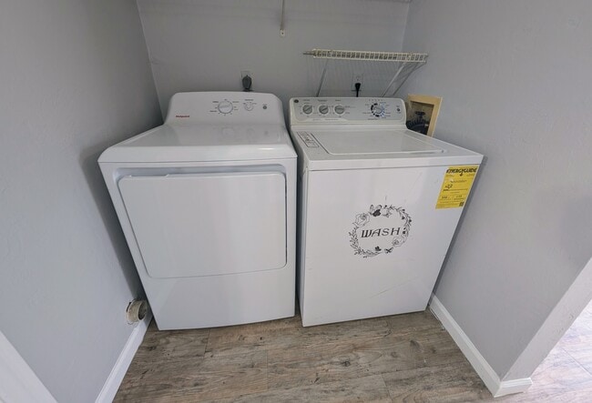 Foto del edificio - 1235 Continental Ct