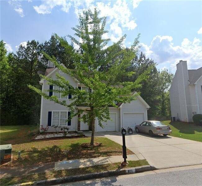 Foto del edificio - 811 Sugar Oak Ln