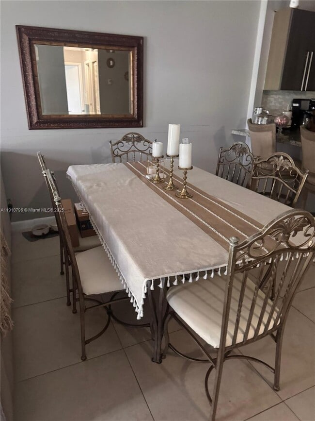 Foto del edificio - 4124 NW 88th Ave