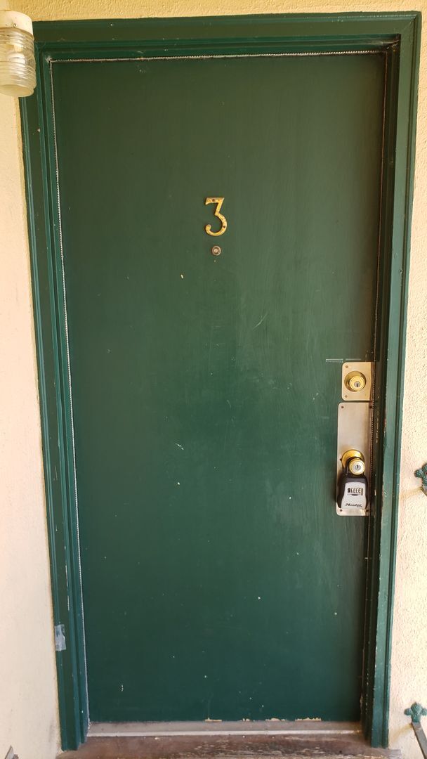 Foto del edificio - San Antonio Ave.