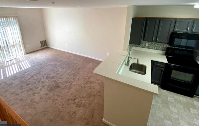 Building Photo - 4803 Clirieden Ln