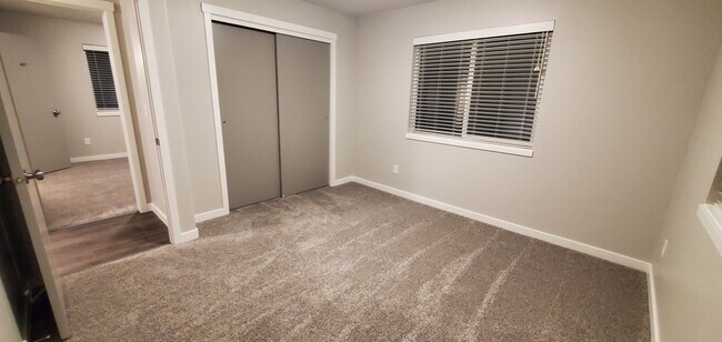 Foto del edificio - 9316 W Cory Ln