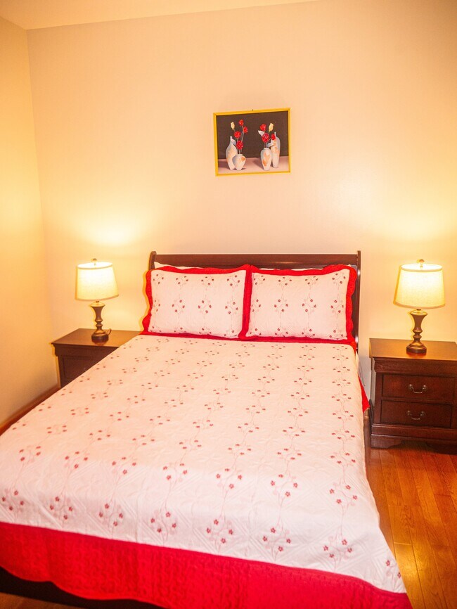 Foto del edificio - 45-23 40th St
