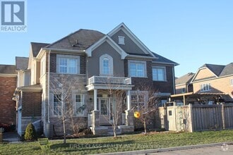 Building Photo - 657 Langholm St