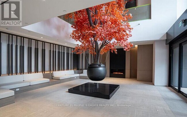 Photo du bâtiment - 4015 The Exchange