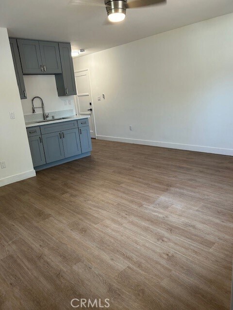 Foto del edificio - 4568 Edgewood Pl
