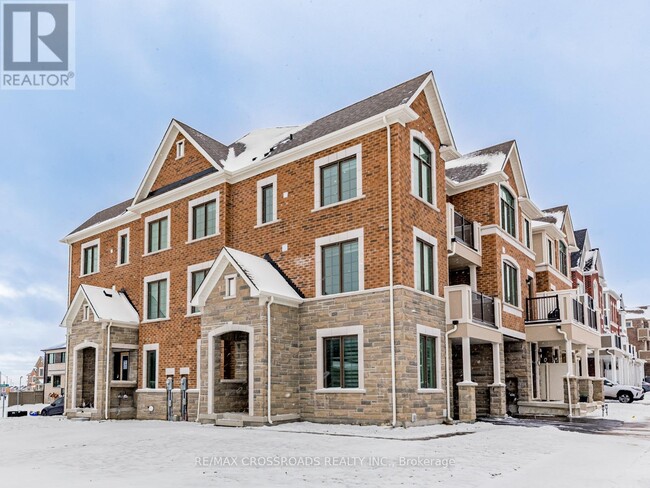 Photo du bâtiment - 288 Beaverbrae Dr