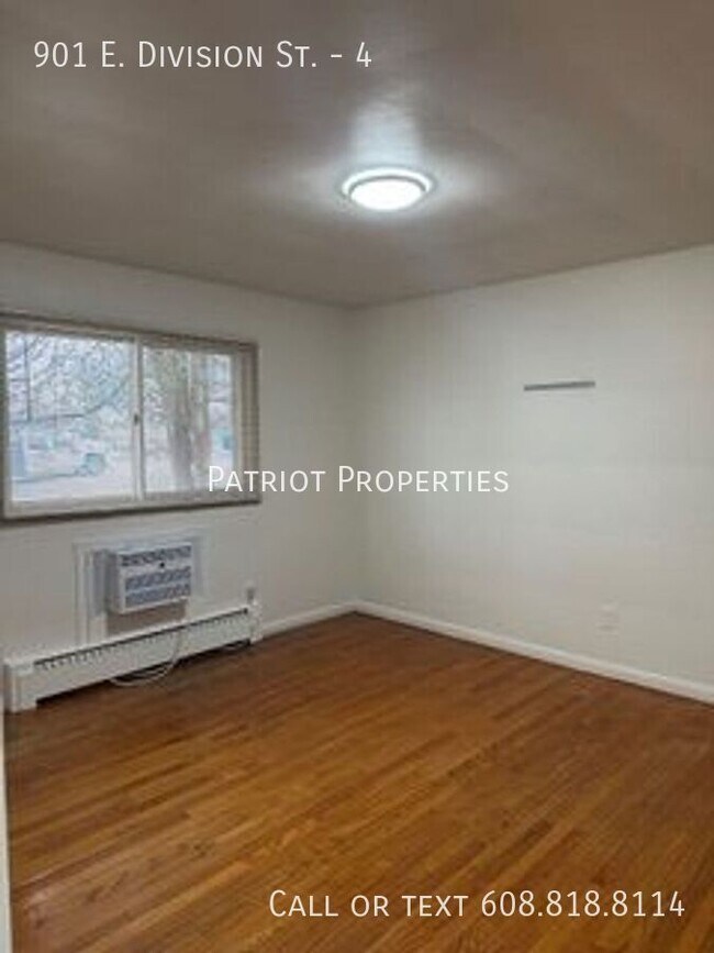 Foto del edificio - 901 E Division St