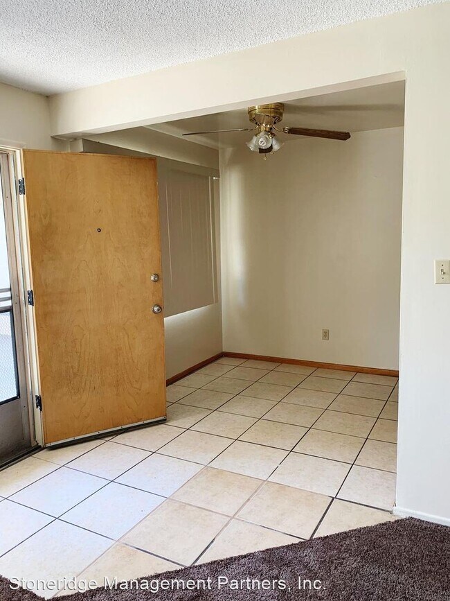 Foto del edificio - 3801 Madison St