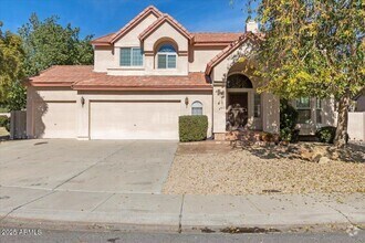 Building Photo - 6776 W Tonto Dr