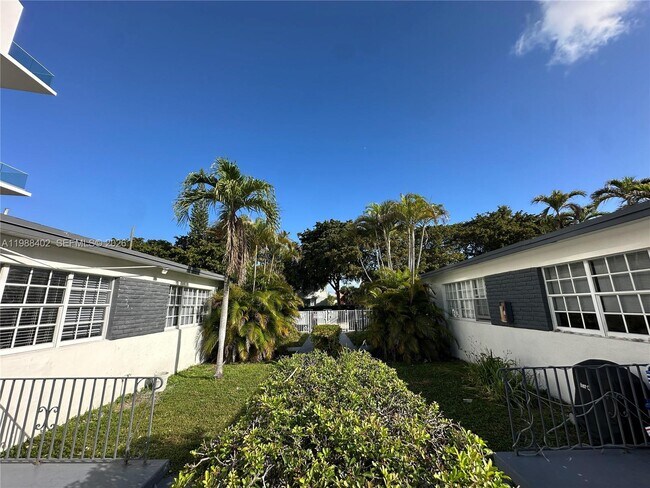 Building Photo - 740 84th St