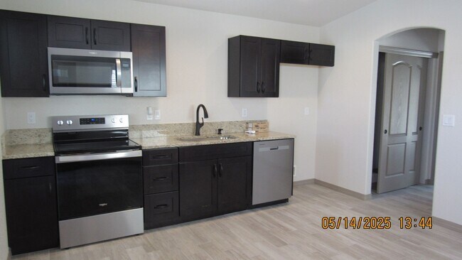 Foto del edificio - 2735 Minnow Ln