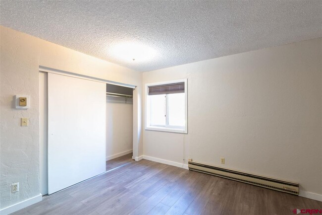 Building Photo - 117 7th St