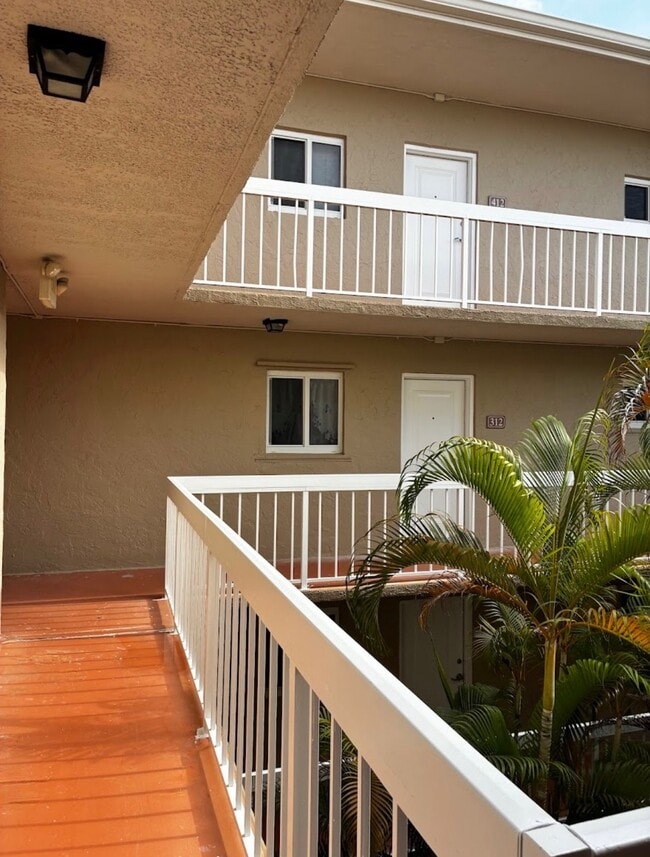 Building Photo - 7701 Camino Real