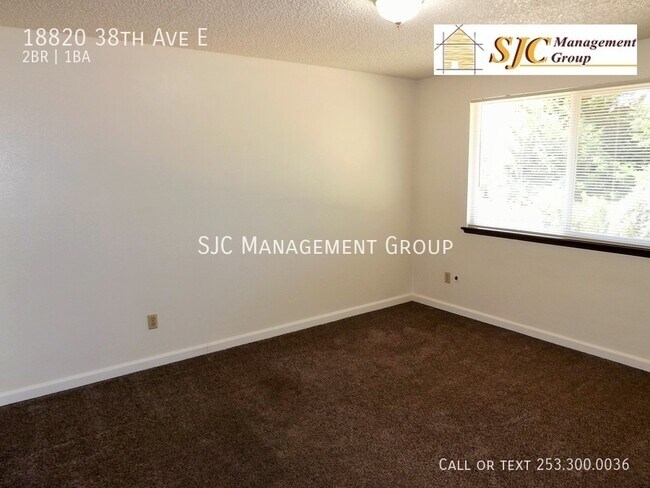 Foto del edificio - 18820 38th Ave E