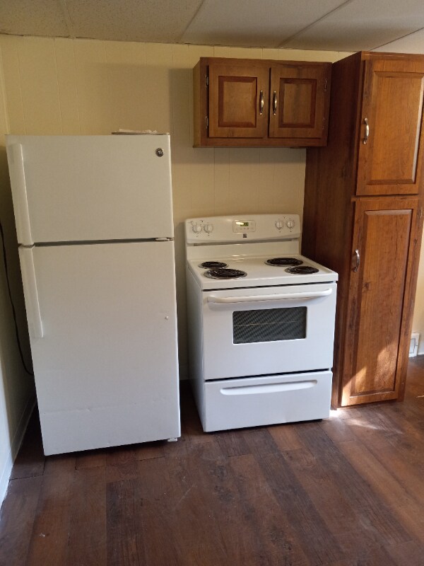 Building Photo - 238 Cline St