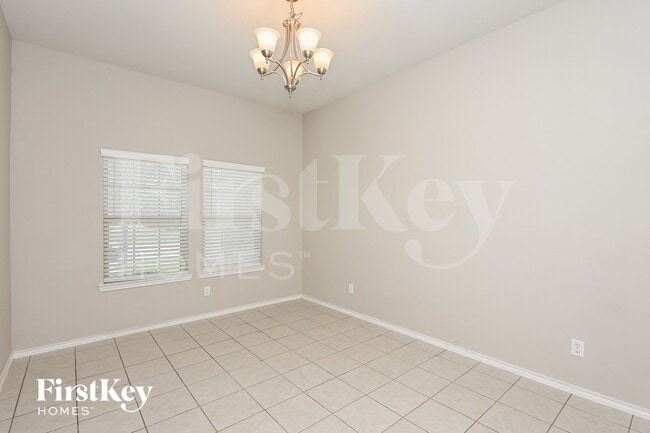 Building Photo - 2520 Doe Run