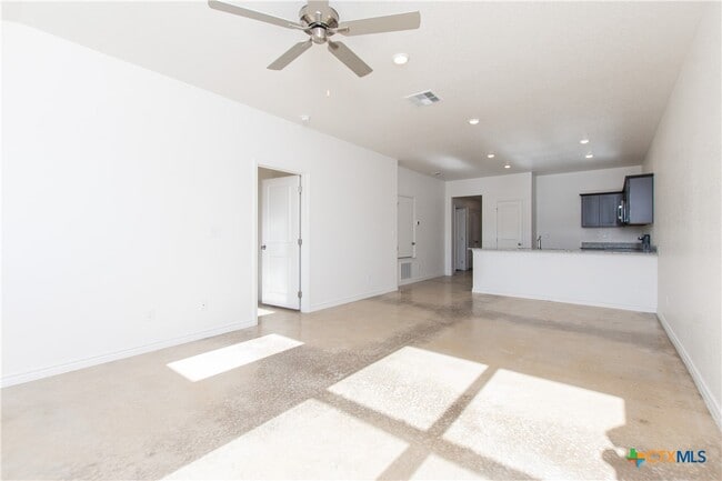 Building Photo - 1301 Concord Dr