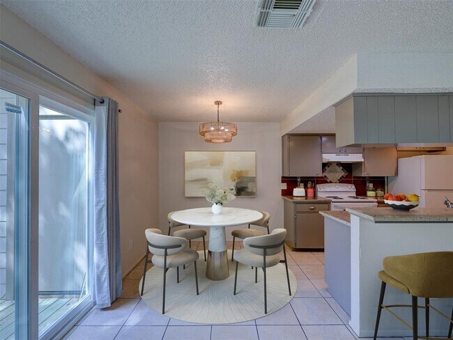Foto del edificio - 3458 Willowrun Dr
