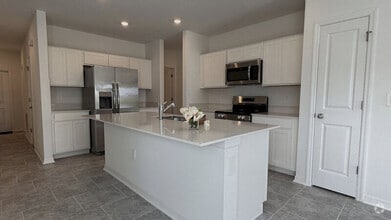 Building Photo - 1240 Tyler Lp