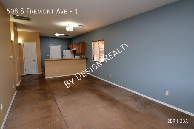 Foto del edificio - 2Bed/2Bath Home - Less than 1.5 miles from...
