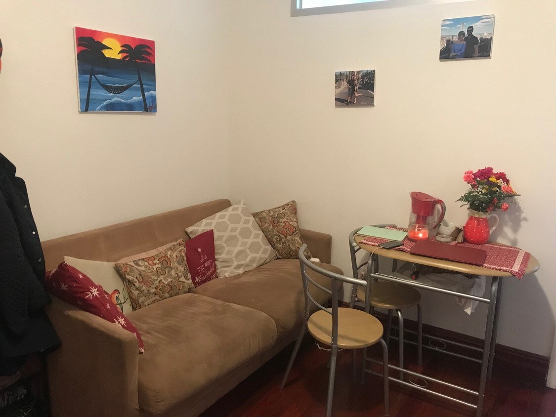 Foto principal - 502 E 89th St