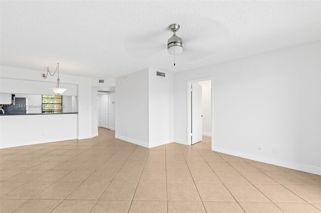Building Photo - 10501 W Broward Blvd