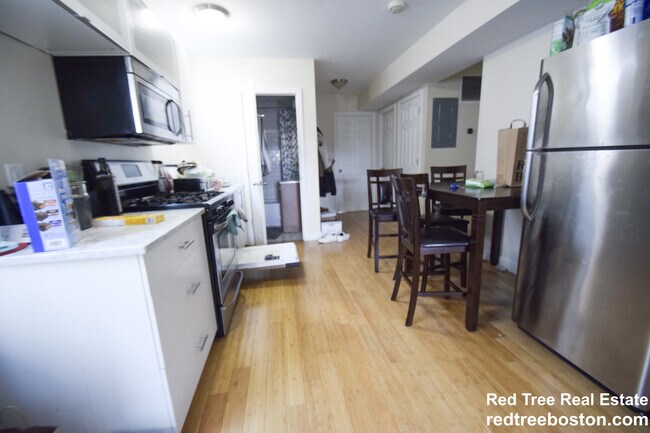 Foto del edificio - 107 Orleans St