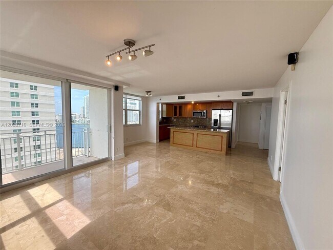 Foto del edificio - 770 Claughton Island Dr