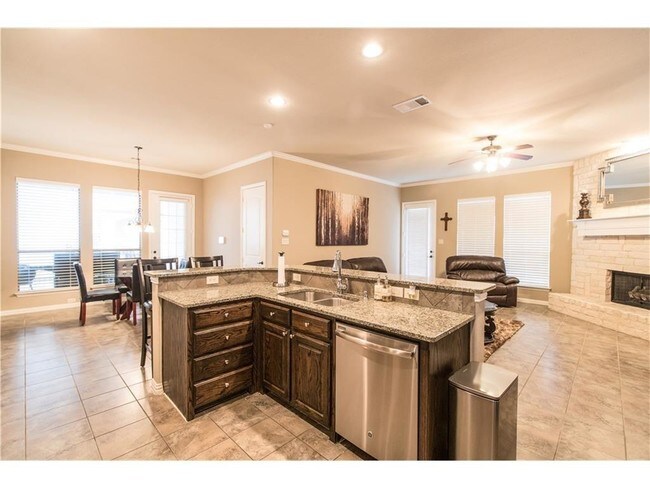 Building Photo - 7709 Delaware Dr