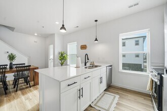 Interior Photo - Twin Oaks Apartments