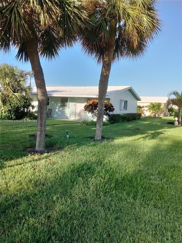 3801 NE 22nd Terrace Unit 12, Lighthouse Point, FL 33064 Condo for