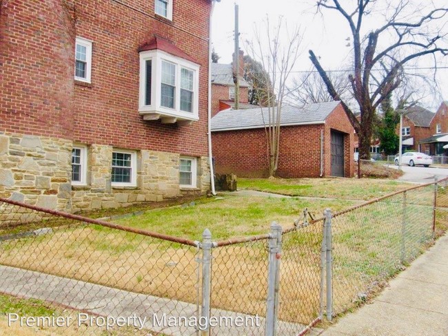 Building Photo - 3 br, 2 bath House - 944 Cator Avenue