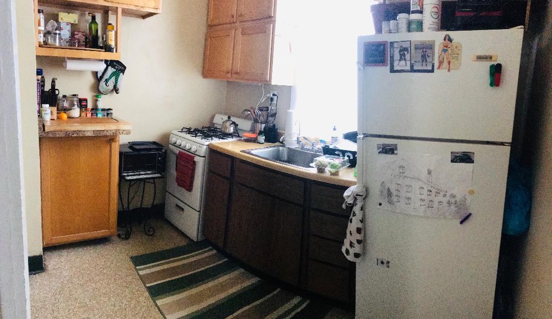 2261 Tilbury Ave Unit 1st floor, Pittsburgh, PA 15217 Room for Rent