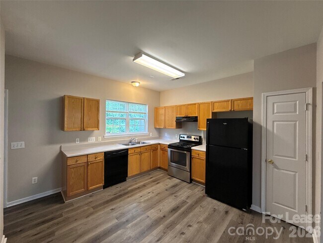 Foto del edificio - 1525 Braveheart Ln