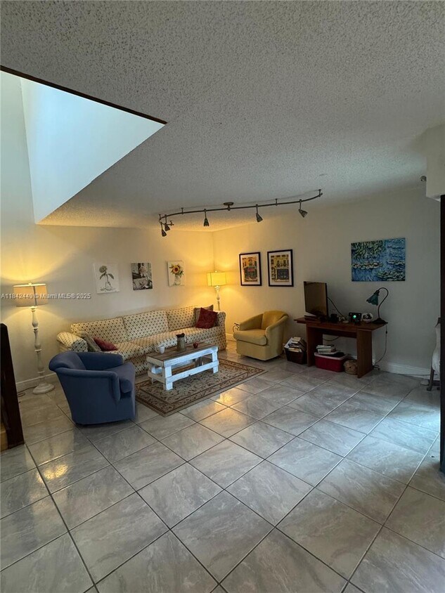Foto principal - 13245 SW 111th Terrace