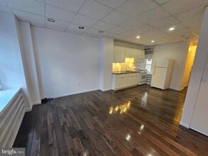 Building Photo - 506 Bainbridge St