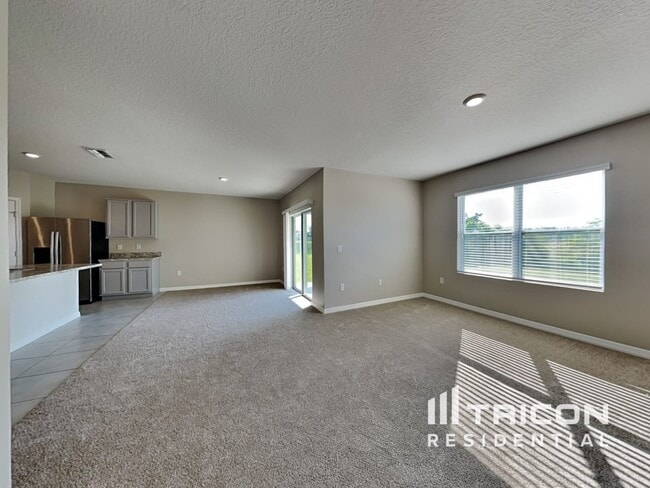 Building Photo - 242 Meadowbrook Blvd