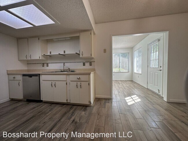 Building Photo - 2 br, 2 bath House - 8460 SW 109th PL