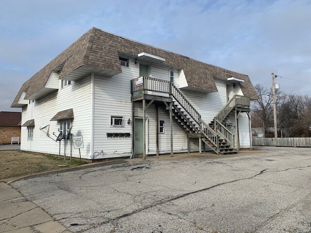 Primary Photo - 1 Bedroom Apartment Mt Vernon Illinois