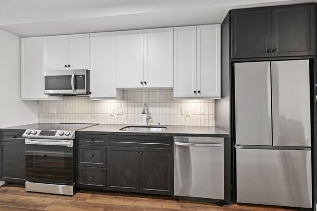 Interior Photo - The Baxter