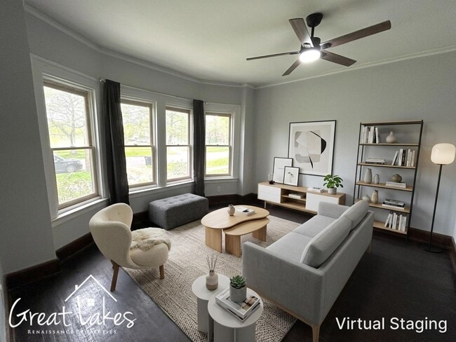 Building Photo - Beautiful 2 Bedroom 1 Bathroom now available for rent