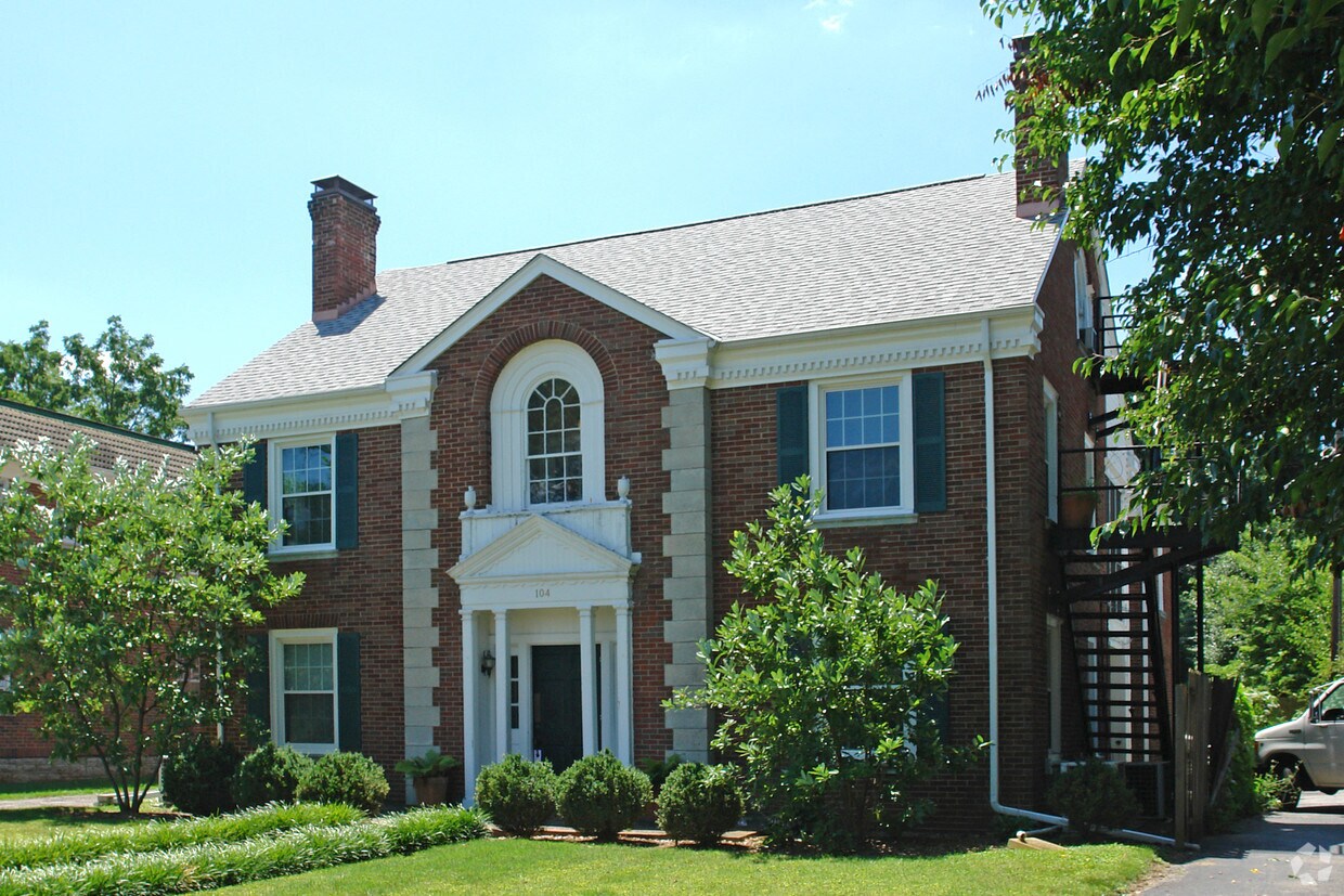 Building Photo - 104 Cochran Rd