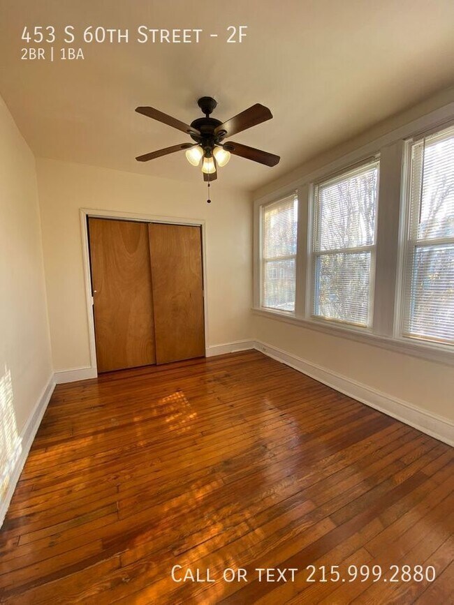 Building Photo - 453 S 60th St