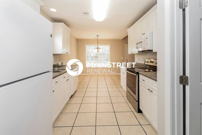 Building Photo - 3 Bedroom Pet-Friendly Home in CHELSEA, AL...