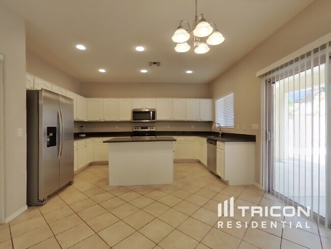Building Photo - 14636 W Maui Lane Surprise AZ