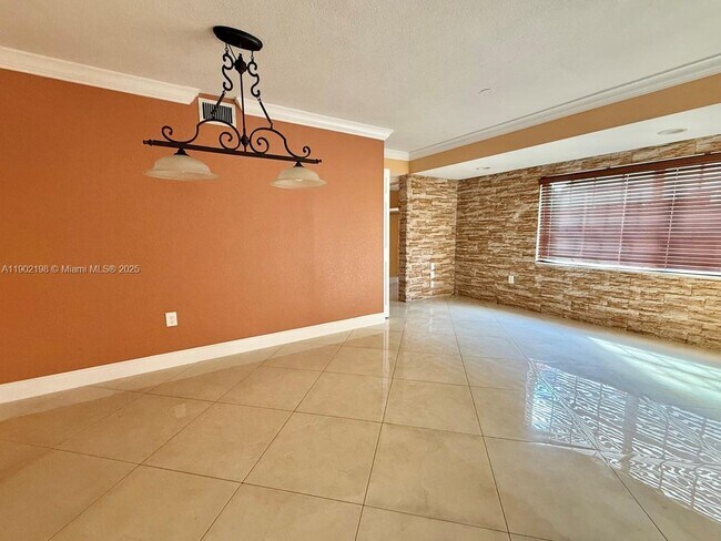 Foto del edificio - 12672 NW 9th Way