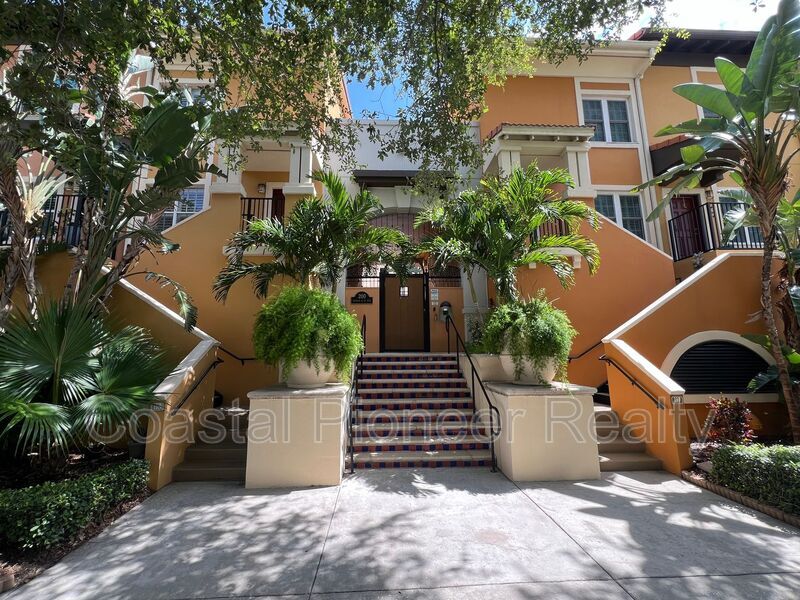 Photo - 200 4th Ave S