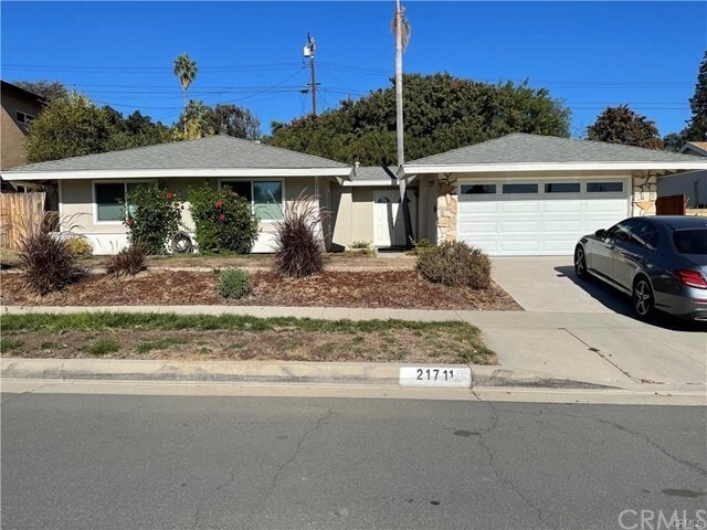 Primary Photo - 21711 Lost River Dr